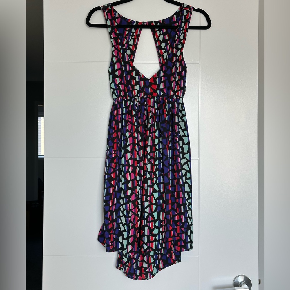 Geometric Patterned Sleeveless Dress